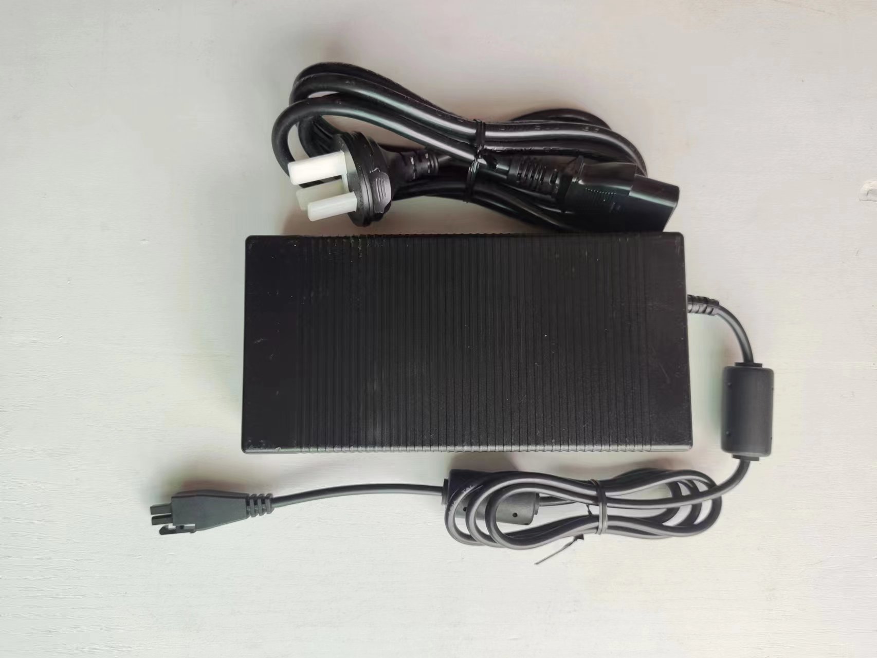 *Brand NEW* 54V 2.78A AC DC ADAPTHE FG-60E-POE FortiGate-60-POE POWER Supply