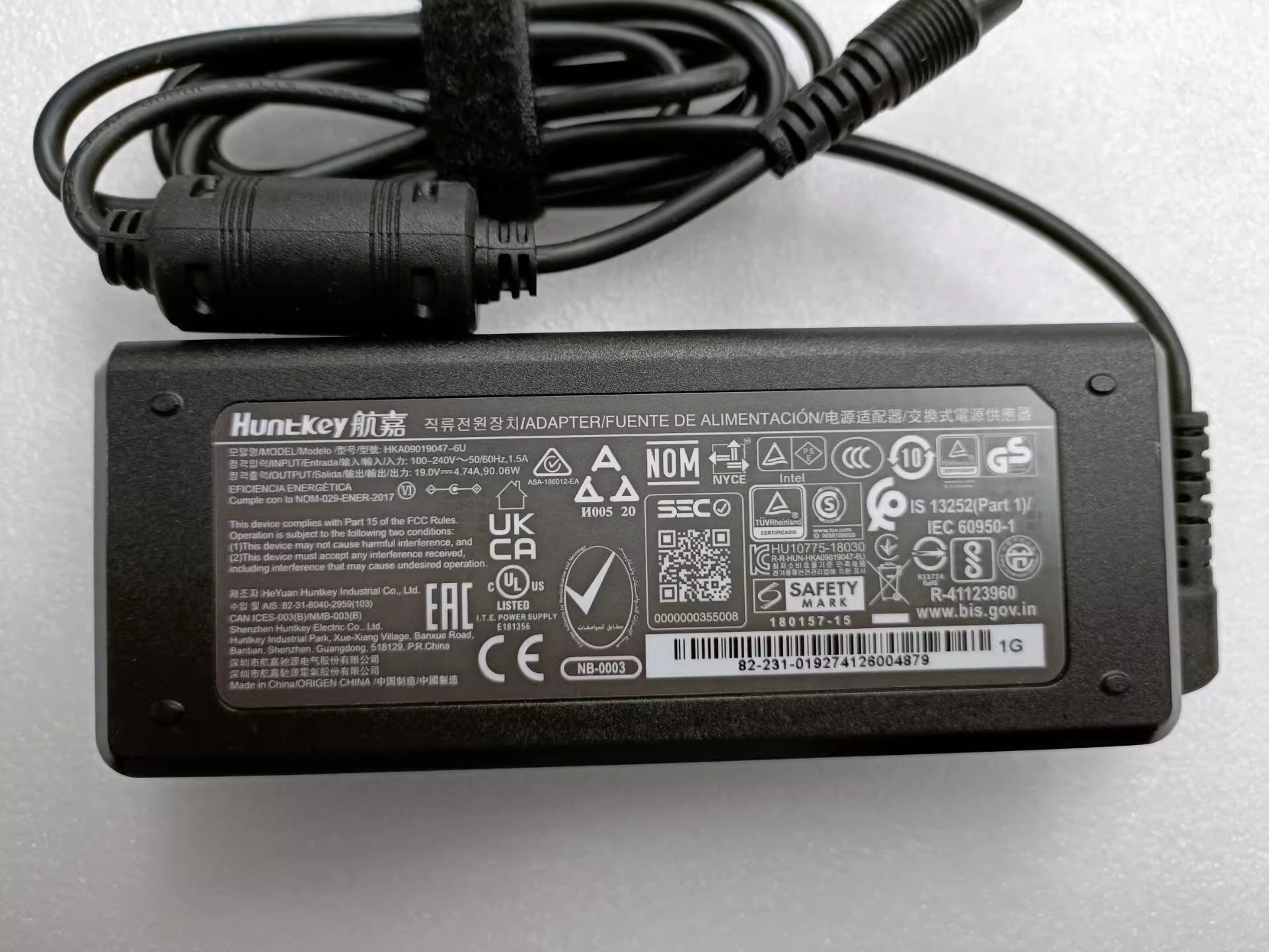 *Brand NEW*Huntey 19v 4.74a 90.06W AC DC ADAPTHE HKA09019047-6U POWER Supply